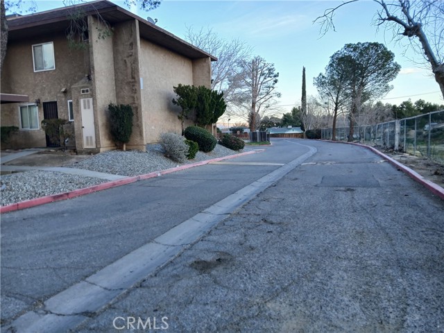 Detail Gallery Image 6 of 15 For 14299 La Paz #33,  Victorville,  CA 92395 - 2 Beds | 2 Baths