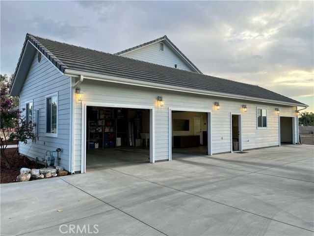 Detail Gallery Image 32 of 53 For 1252 W Linda Vista Ave #SPACE B,  Porterville,  CA 93257 - 8 Beds | 6 Baths