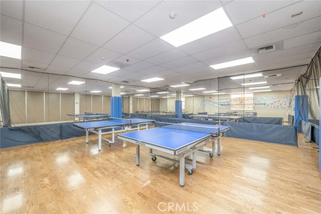 1540 Northwood Road, Seal Beach CA: https://media.crmls.org/medias/1c34bdff-9c36-47fc-b97b-85cb286f2d02.jpg
