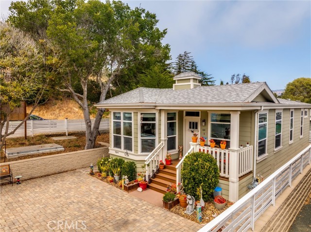 1460 Main Street, Cambria CA: https://media.crmls.org/medias/1c363efd-444e-44e9-a444-10adf125c243.jpg