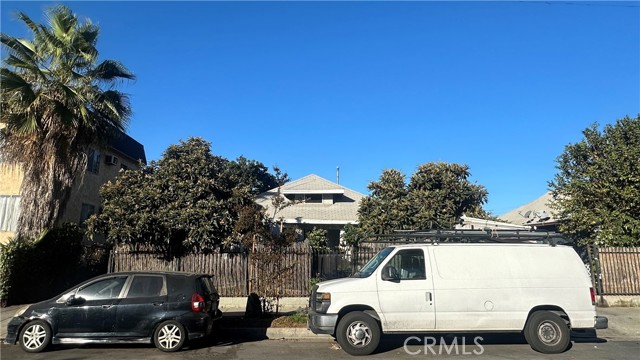 Detail Gallery Image 1 of 1 For 1033 N Mariposa Ave, Los Angeles,  CA 90029 - – Beds | – Baths