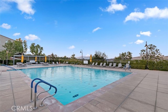 2275 Melogold Way, Corona CA: https://media.crmls.org/medias/1c36a019-ed44-4a56-86a2-31c112e2592d.jpg