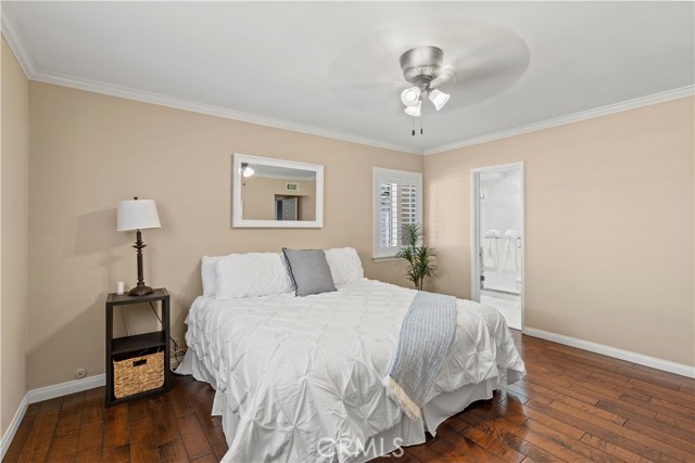 Image 16 of 33 For 15037 Hiawatha Street