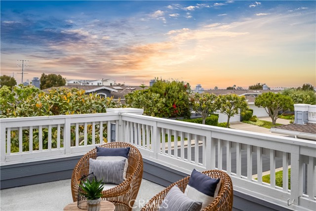 Detail Gallery Image 48 of 50 For 3731 Daffodil #96,  Corona Del Mar,  CA 92625 - 2 Beds | 2 Baths