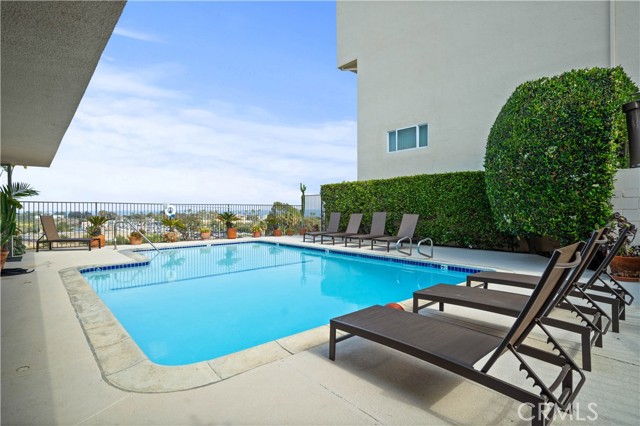 Detail Gallery Image 32 of 38 For 23901 Civic Center, Malibu,  CA 90265 - 2 Beds | 1/1 Baths