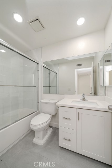 Detail Gallery Image 15 of 33 For 2440 Applewood, Fullerton,  CA 92833 - 3 Beds | 2/1 Baths