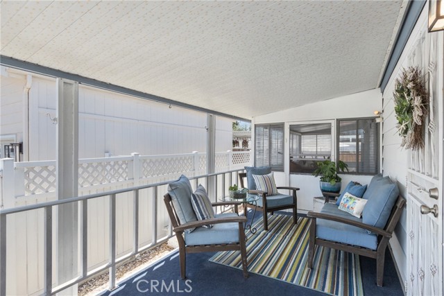 20701 Beach Boulevard, Huntington Beach CA: https://media.crmls.org/medias/1c38b72e-2397-4015-b6aa-538eae7e95f9.jpg
