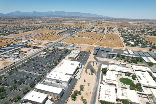 Detail Gallery Image 12 of 13 For 25 Tamarisk Ave, Hesperia,  CA 92345 - – Beds | – Baths