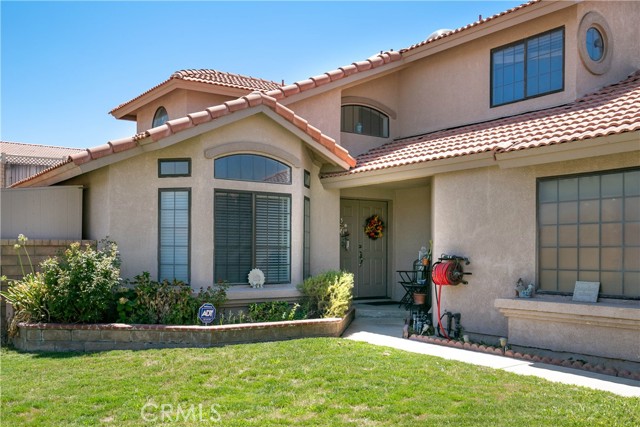 Detail Gallery Image 3 of 30 For 3056 Dolomite Ave, Palmdale,  CA 93550 - 4 Beds | 3 Baths