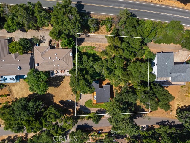 3095 S Lake Drive, Kelseyville CA: https://media.crmls.org/medias/1c3aaff6-8ad7-463f-9c3b-bc31b70c2279.jpg