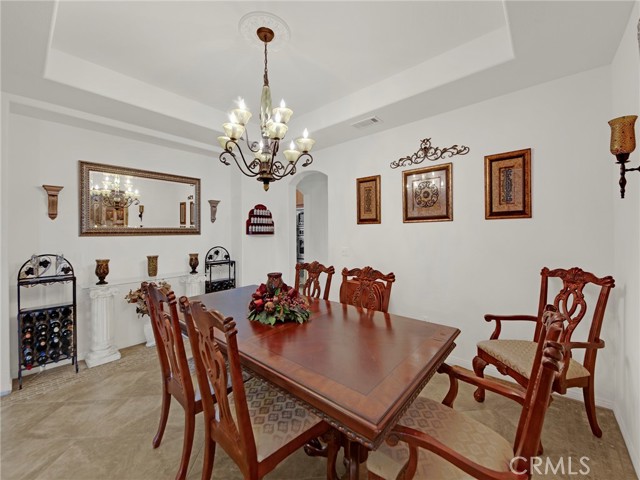 20361 Julia Lane, Saugus CA: https://media.crmls.org/medias/1c3c1931-fb27-43a9-b76d-56ef2a6ca983.jpg