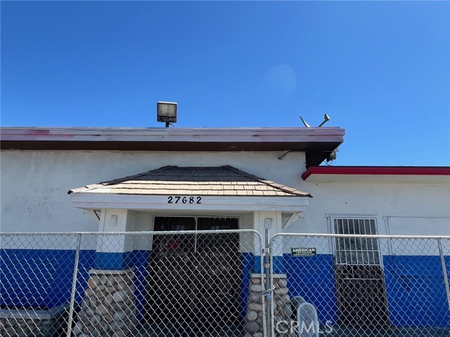 Detail Gallery Image 1 of 4 For 27682 Us Highway 74, Menifee,  CA 92585 - – Beds | – Baths