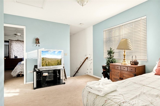 Detail Gallery Image 15 of 22 For 42557 La Cerena, Big Bear Lake,  CA 92315 - 3 Beds | 2 Baths