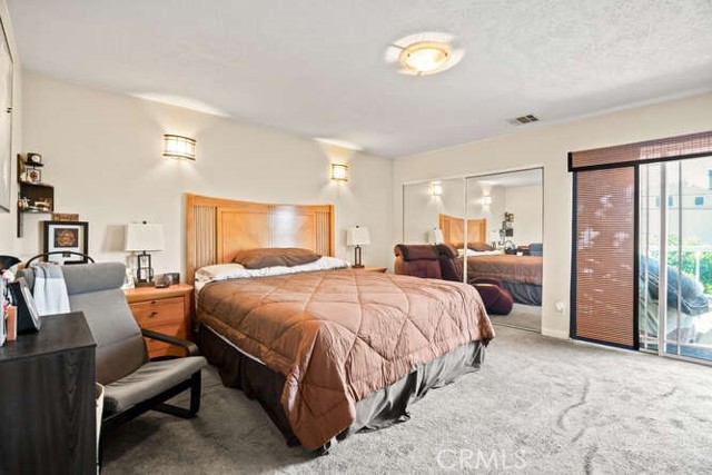 732 Cordova Avenue, Glendale CA: https://media.crmls.org/medias/1c3d3d24-abd2-4f9d-bc21-219c929b2593.jpg