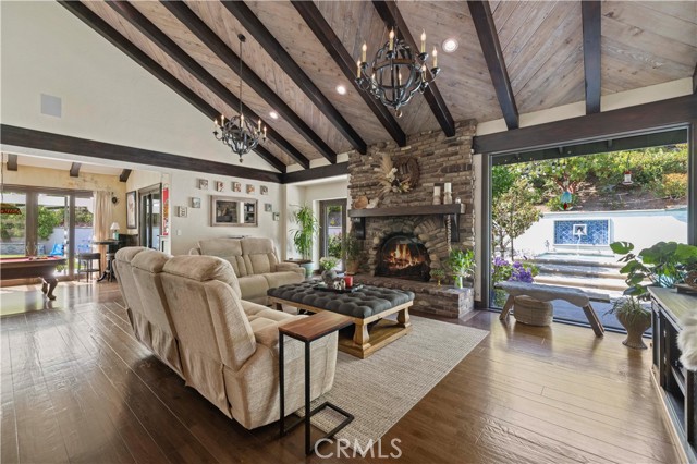 25730 Sand Canyon Road, Canyon Country CA: https://media.crmls.org/medias/1c3d9e27-874f-4121-8e55-811ce4fac341.jpg