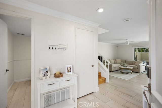 Image 4 of 36 For 5 Sage Hill Lane
