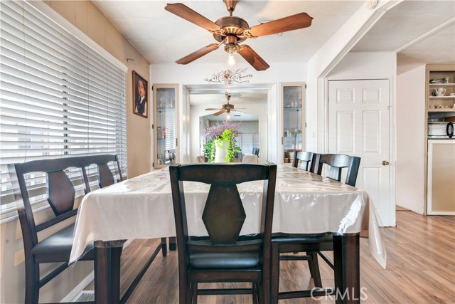 Detail Gallery Image 5 of 22 For 26871 Alessandro Blvd #106,  Moreno Valley,  CA 92555 - 2 Beds | 2 Baths