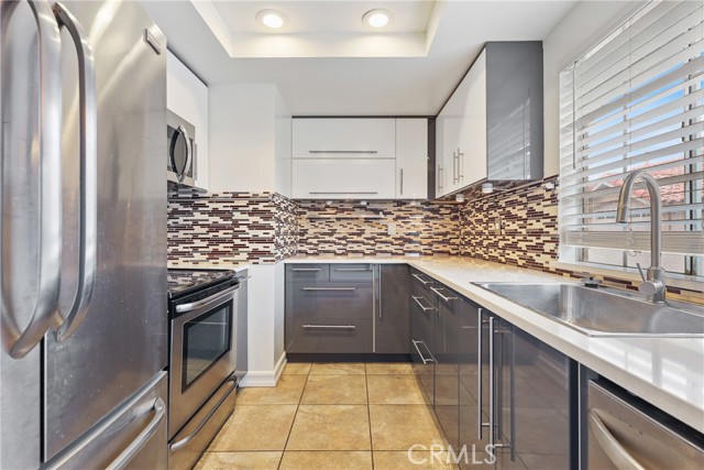 Detail Gallery Image 5 of 18 For 4 Dogwood, Rancho Santa Margarita,  CA 92688 - 2 Beds | 2 Baths