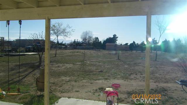 11114 AROYO Avenue, Hesperia CA: https://media.crmls.org/medias/1c3e591d-2f82-4d3a-bfe9-fdf9898bbd8a.jpg