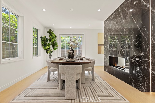 Detail Gallery Image 13 of 58 For 6 Mountainbrook, Irvine,  CA 92620 - 5 Beds | 4 Baths