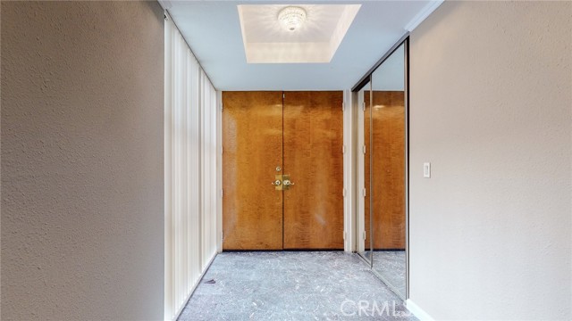 Detail Gallery Image 7 of 37 For 4641 Fulton Ave #103,  Sherman Oaks,  CA 91423 - 2 Beds | 2/1 Baths
