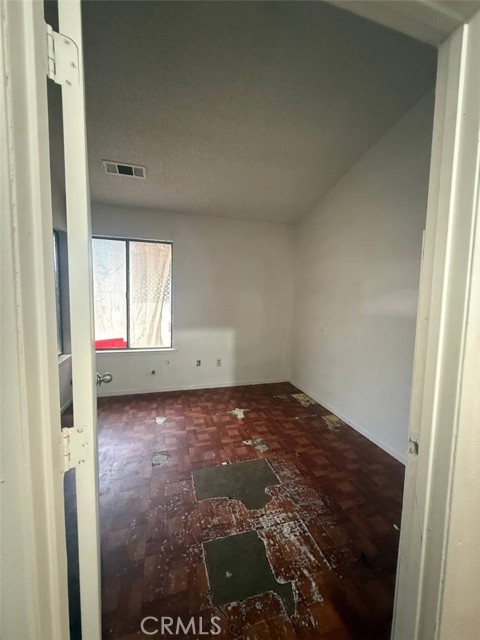 Detail Gallery Image 15 of 21 For 1644 N Tipton St, Visalia,  CA 93292 - 2 Beds | 1 Baths