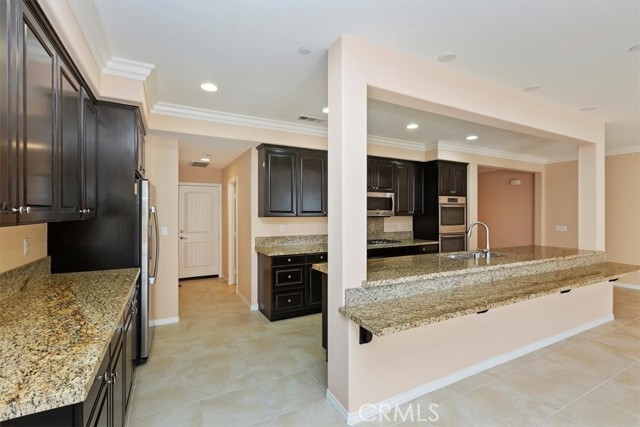 Detail Gallery Image 19 of 40 For 6136 Peregrine Dr, Jurupa Valley,  CA 91752 - 6 Beds | 3/1 Baths