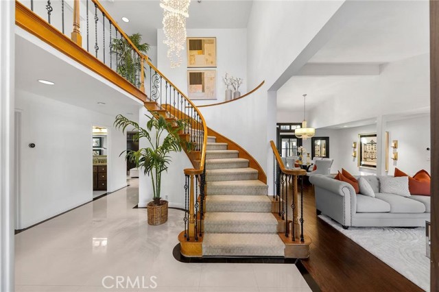1111 Camino Del Cerritos, San Dimas CA: https://media.crmls.org/medias/1c40aeeb-0b60-495f-963e-68257c75ace0.jpg