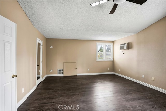 Image 32 of 62 For 6568 Balzac Circle