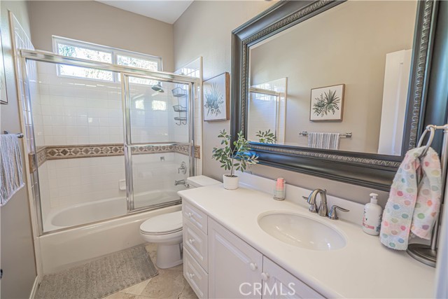 Detail Gallery Image 35 of 53 For 23321 Cuestport Dr, Valencia,  CA 91354 - 5 Beds | 4 Baths