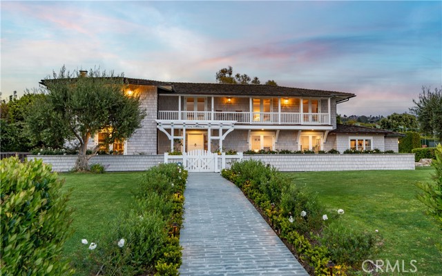 2736 Paseo Del Mar, Palos Verdes Estates CA: https://media.crmls.org/medias/1c42763c-db04-4ec7-908e-e67078dddebb.jpg