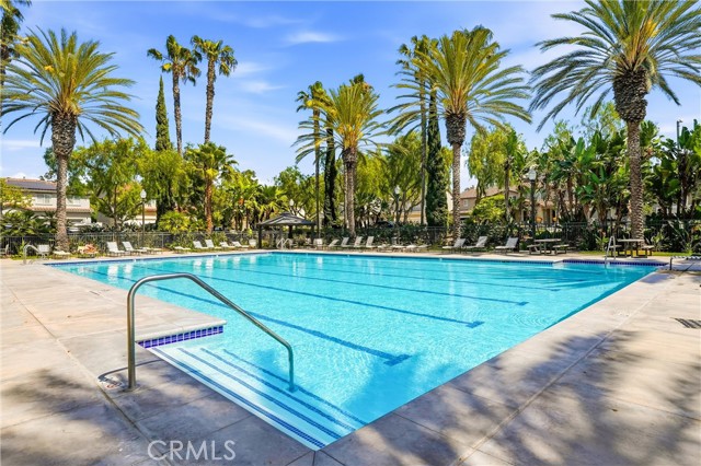 Detail Gallery Image 17 of 20 For 1 Ardmore, Irvine,  CA 92602 - 2 Beds | 2 Baths