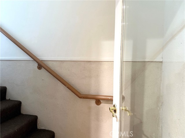 Detail Gallery Image 10 of 13 For 22942 Cass Ave, Woodland Hills,  CA 91364 - 0 Beds | 1 Baths