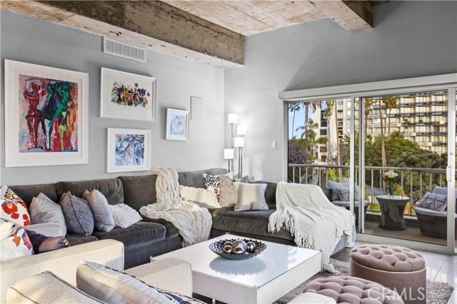 Detail Gallery Image 62 of 67 For 101 California Ave #301,  Santa Monica,  CA 90403 - 2 Beds | 2 Baths