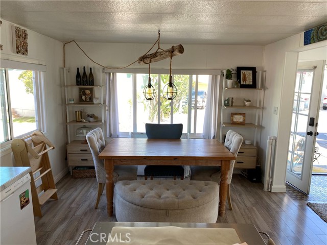 Detail Gallery Image 4 of 17 For 80 Huntington St #367,  Huntington Beach,  CA 92648 - 1 Beds | 1 Baths