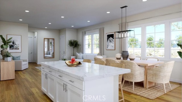 Front Image Thumbnail for CROC26076244