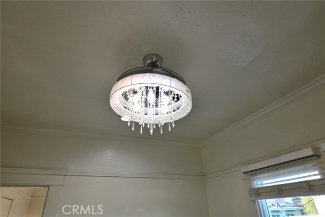 44 48 Navy Street, Venice CA: https://media.crmls.org/medias/1c4538af-78ea-4650-9aef-655dd4db3f32.jpg