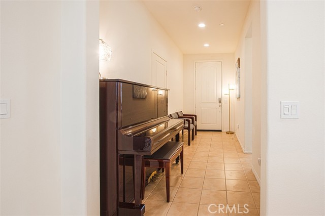 Detail Gallery Image 7 of 31 For 1509 Granada Rd, Upland,  CA 91786 - 4 Beds | 3/1 Baths