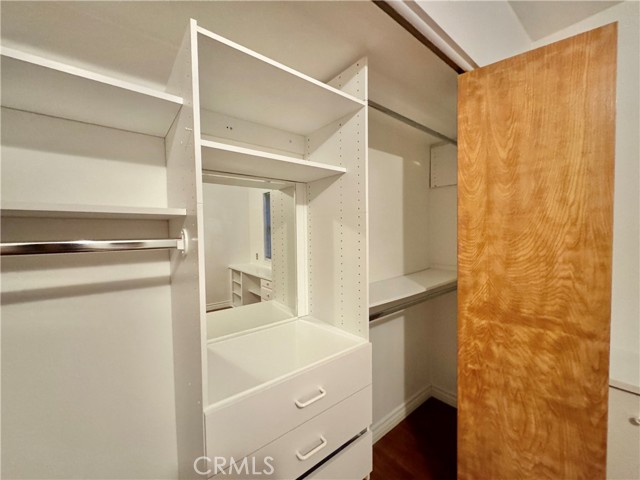 Detail Gallery Image 24 of 37 For 15909 Vincennes St, North Hills,  CA 91343 - 3 Beds | 2/1 Baths