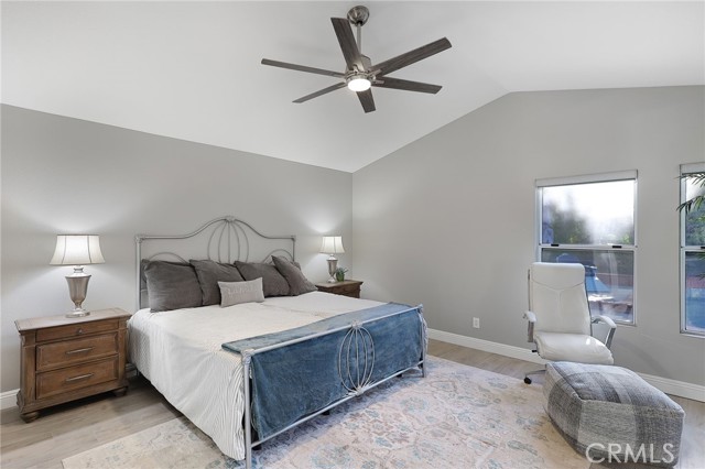 24632 Stagg Street, West Hills CA: https://media.crmls.org/medias/1c4704a9-d7ca-4a5d-80a1-32e40eaca5d6.jpg