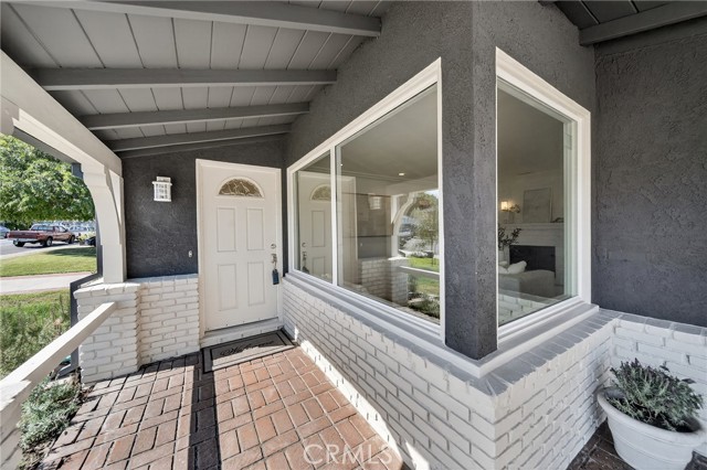 Detail Gallery Image 3 of 55 For 6133 W 83rd, Los Angeles,  CA 90045 - 3 Beds | 2 Baths