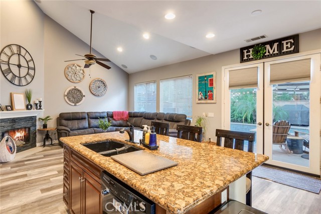 Detail Gallery Image 19 of 38 For 25183 Forest St, Corona,  CA 92883 - 4 Beds | 3 Baths