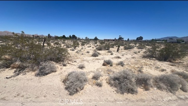 0 Cherokee Trail, Lucerne Valley CA: https://media.crmls.org/medias/1c48fc4a-2575-4f5c-9870-c1c7b34559ea.jpg