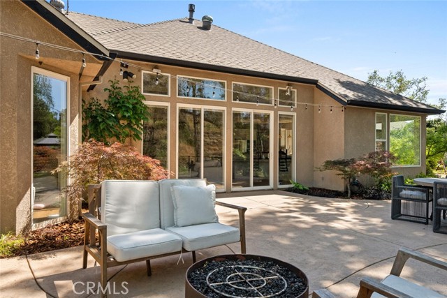 11 Sycamore Valley Road, Chico CA: https://media.crmls.org/medias/1c497dce-0797-4dc9-bb9a-c2ac5fb61e2f.jpg