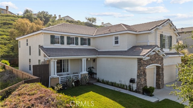 Detail Gallery Image 1 of 44 For 26426 Cardinal Dr, Canyon Country,  CA 91387 - 5 Beds | 4 Baths