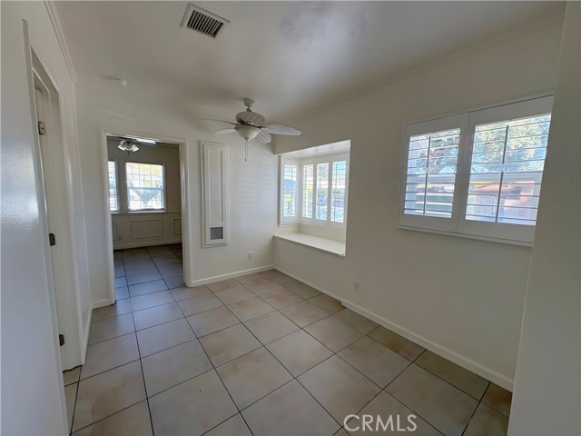 Detail Gallery Image 7 of 26 For 587 E Arrow, Upland,  CA 91786 - 5 Beds | 2/1 Baths