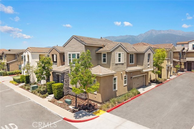 12260 Chorus Drive, Rancho Cucamonga CA: https://media.crmls.org/medias/1c4ac801-add5-431b-a486-934915292604.jpg