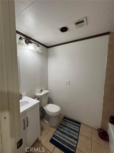 Detail Gallery Image 19 of 37 For 31721 Meadow Blossom, Nuevo,  CA 92567 - 4 Beds | 2 Baths