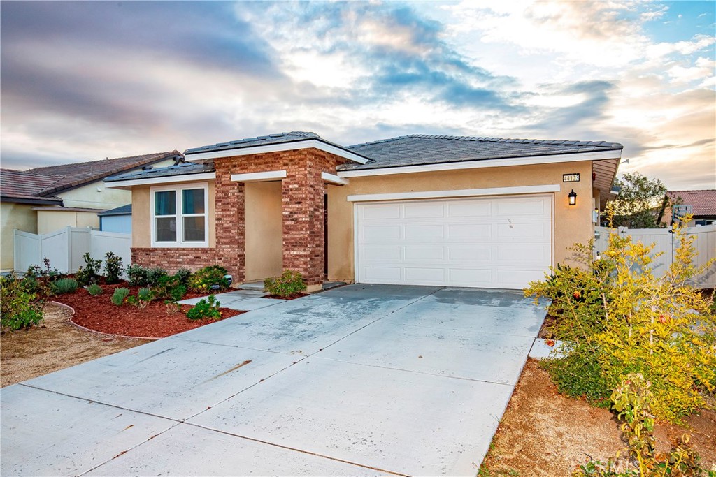 MLS #SR25274253 image #2