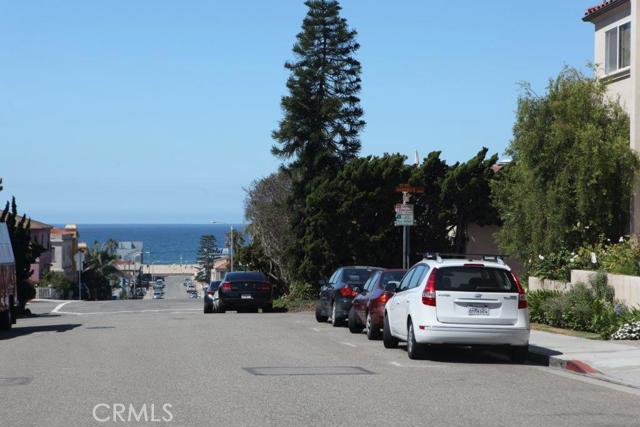 840 Loma Drive, Hermosa Beach, California 90254, 3 Bedrooms Bedrooms, ,2 BathroomsBathrooms,Residential,Sold,Loma,PV15205870